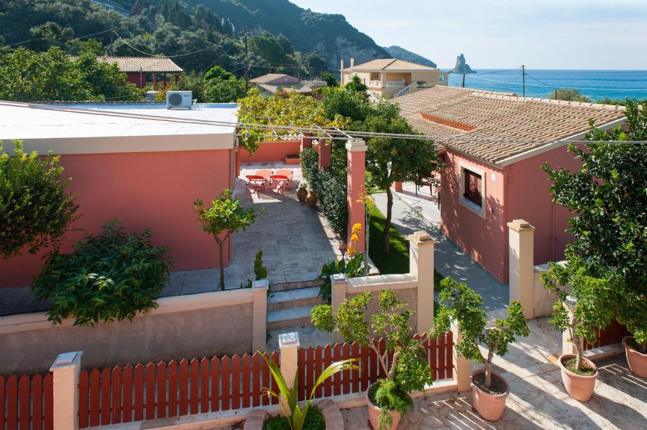 Amalia Cottages Agios Gordios  Buitenkant foto